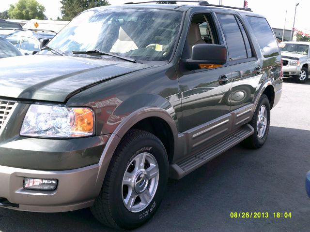 2004 Ford Expedition EX-L 4WD AT