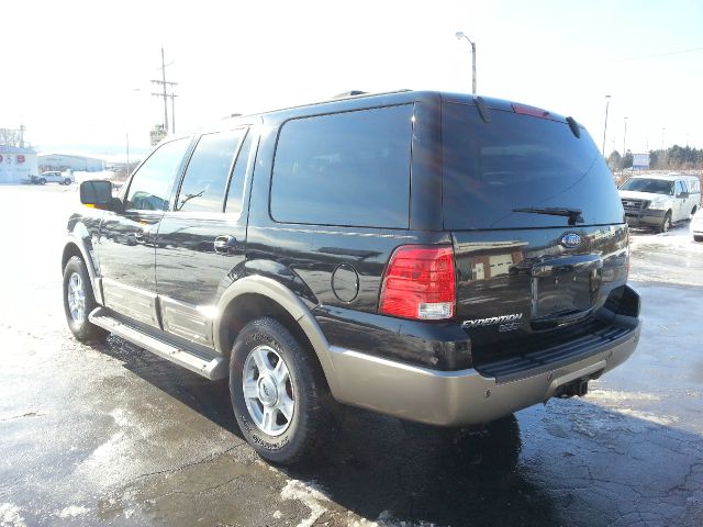 2004 Ford Expedition EX-L 4WD AT