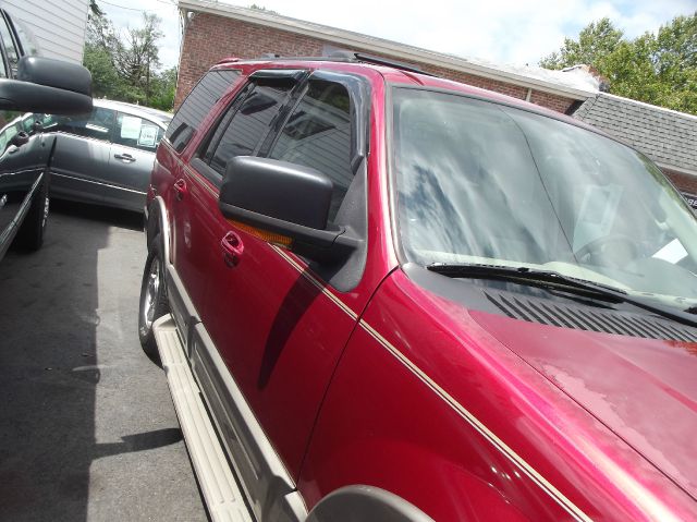 2004 Ford Expedition EX-L 4WD AT