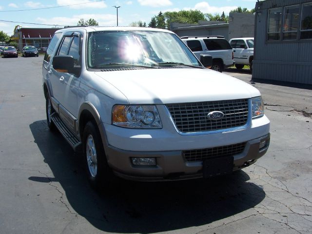 2004 Ford Expedition EX-L 4WD AT