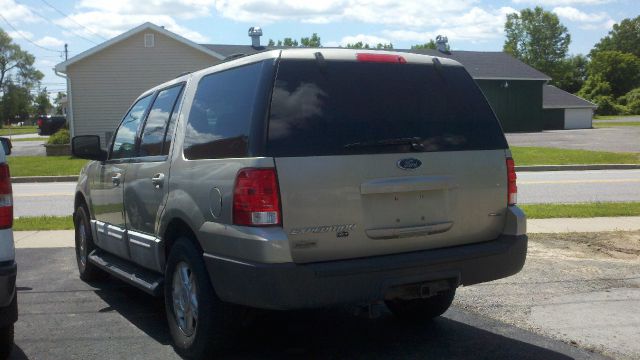 2004 Ford Expedition MOON BOSE Quads