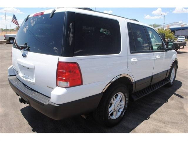 2004 Ford Expedition ESi