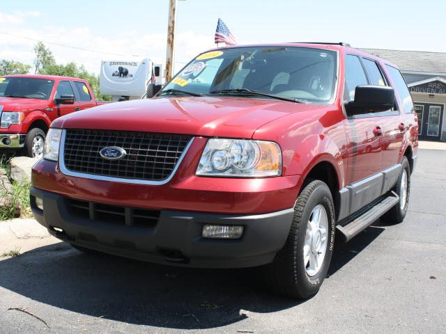 2004 Ford Expedition ESi