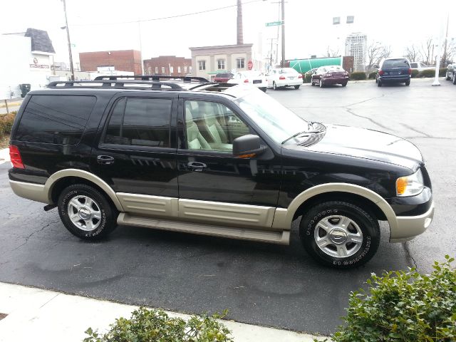 2004 Ford Expedition EX-L 4WD AT