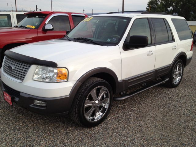 2004 Ford Expedition MOON BOSE Quads