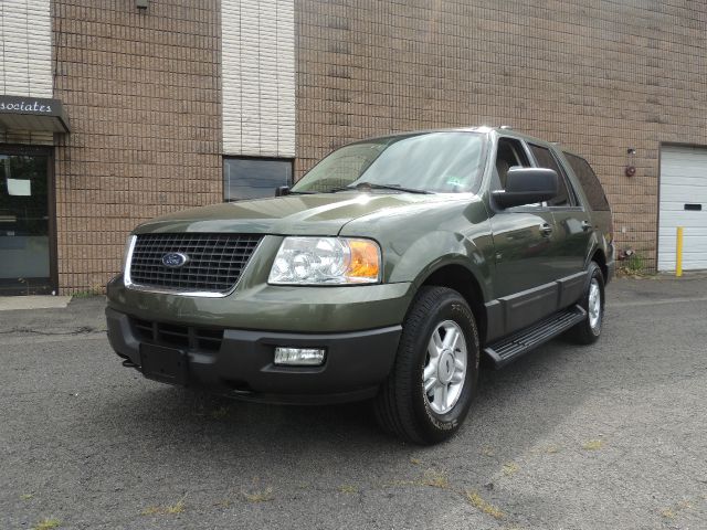 2004 Ford Expedition MOON BOSE Quads