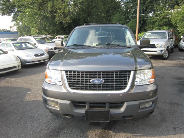 2005 Ford Expedition SL 4x4 Regular Cab