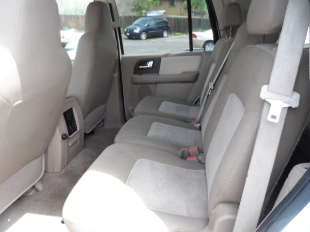 2005 Ford Expedition Sxt/4x4