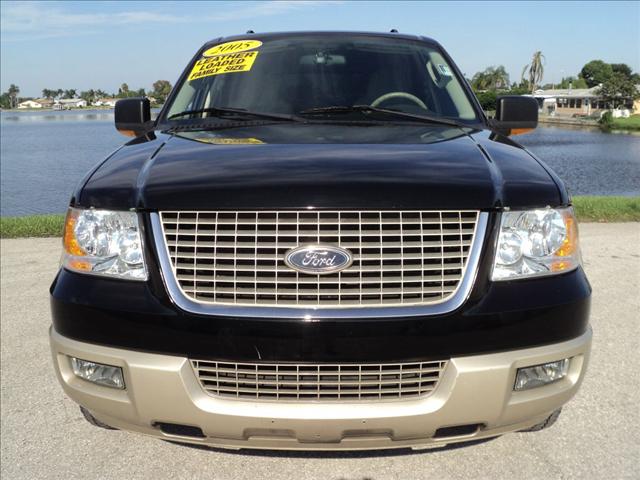 2005 Ford Expedition Unknown