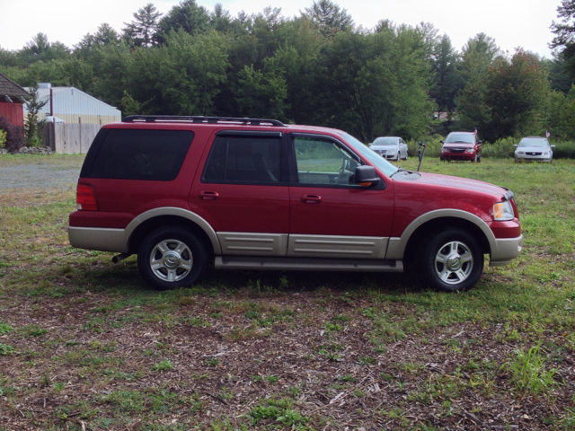 2005 Ford Expedition E320 - Extra Sharp