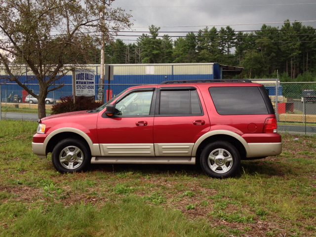 2005 Ford Expedition E320 - Extra Sharp