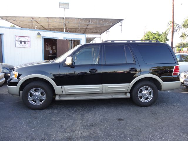 2005 Ford Expedition XL XLT Work Series