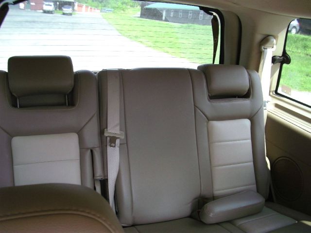 2005 Ford Expedition E320 - Extra Sharp