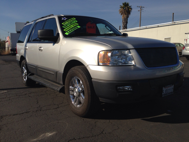 2005 Ford Expedition Sxt/4x4