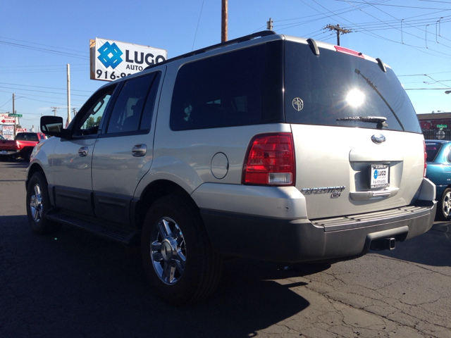 2005 Ford Expedition Sxt/4x4