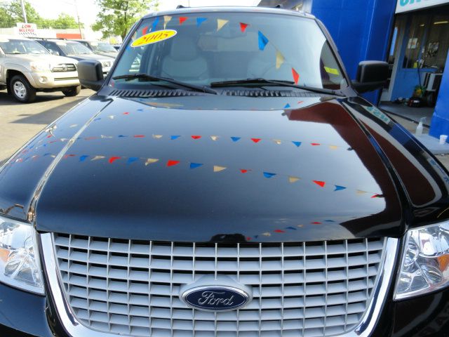 2005 Ford Expedition Power Windows, Seat And Locks