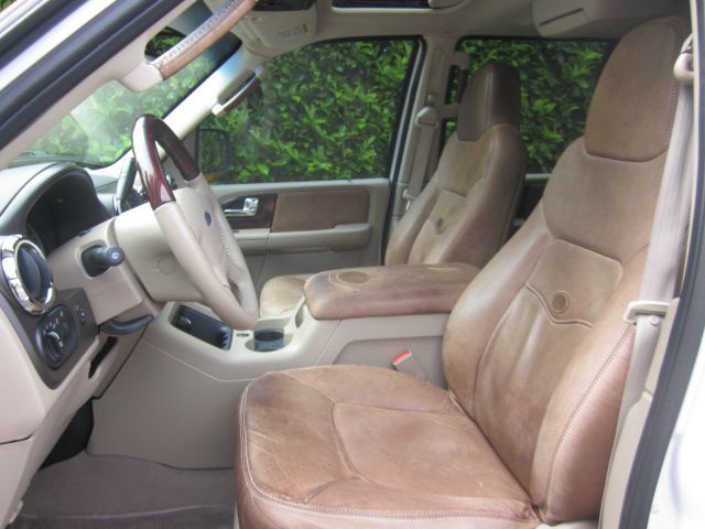 2006 Ford Expedition E320 - Extra Sharp