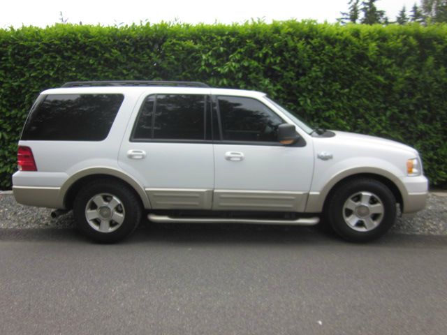 2006 Ford Expedition E320 - Extra Sharp