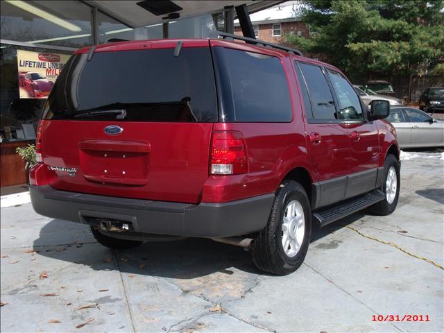 2006 Ford Expedition ESi