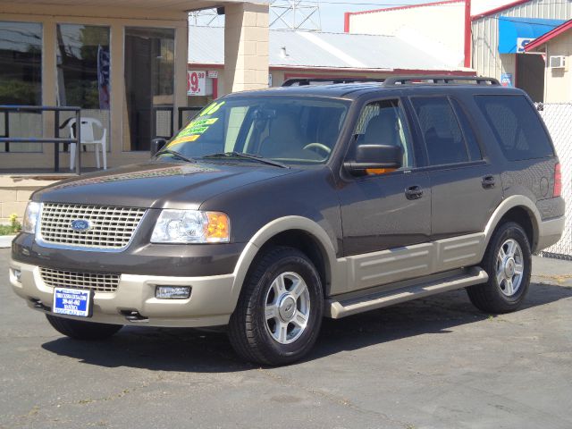 2006 Ford Expedition E320 - Extra Sharp