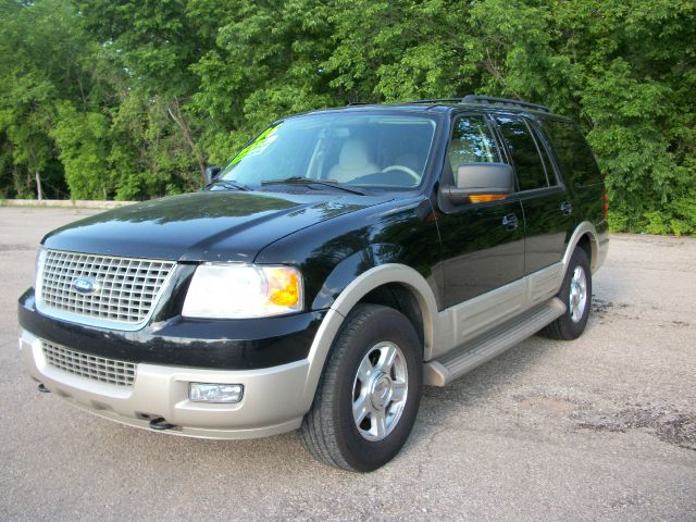 2006 Ford Expedition E320 - Extra Sharp