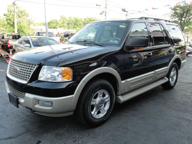 2006 Ford Expedition Cls550 4D Sedan