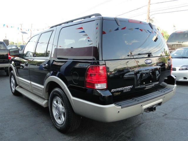 2006 Ford Expedition Cls550 4D Sedan