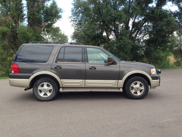 2006 Ford Expedition E320 - Extra Sharp