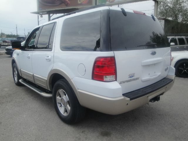 2006 Ford Expedition Premier 2WD 4-cyl Auto