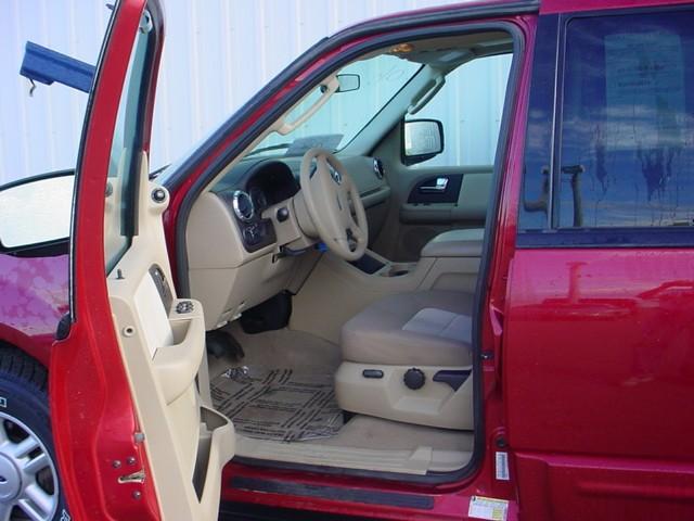 2006 Ford Expedition ESi