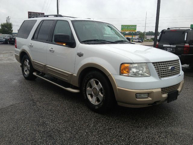 2006 Ford Expedition 50i