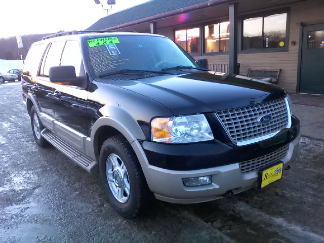 2006 Ford Expedition E320 - Extra Sharp