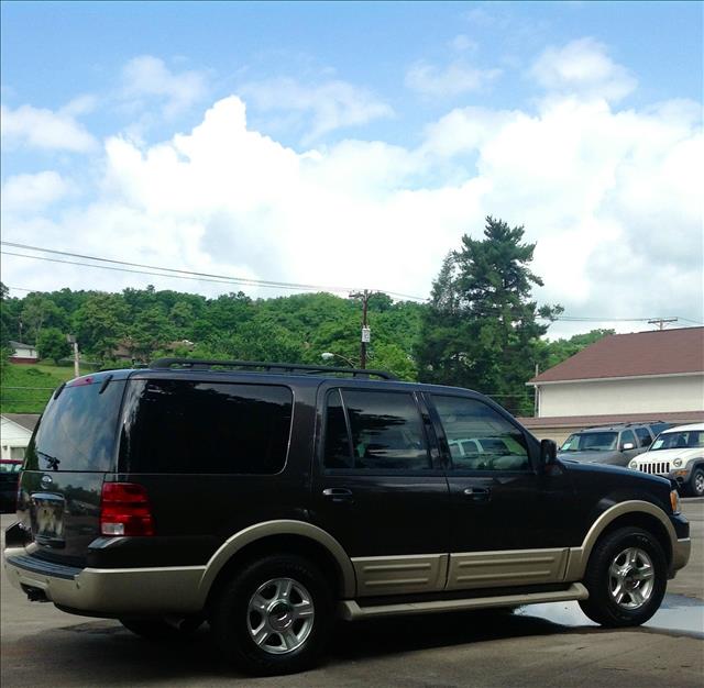 2006 Ford Expedition E320 - Extra Sharp