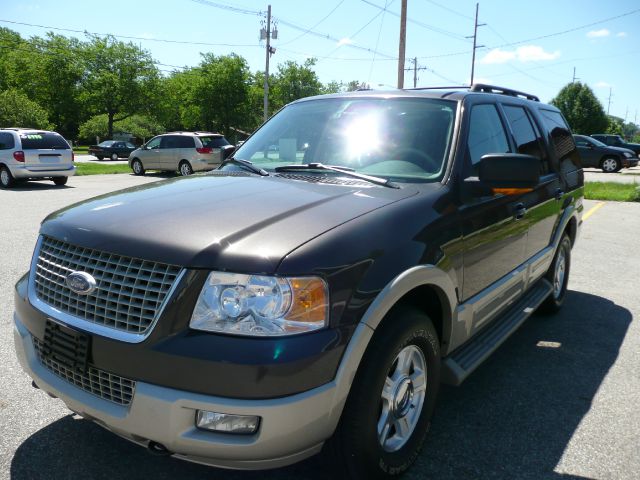 2006 Ford Expedition E320 - Extra Sharp