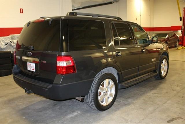 2007 Ford Expedition Unknown