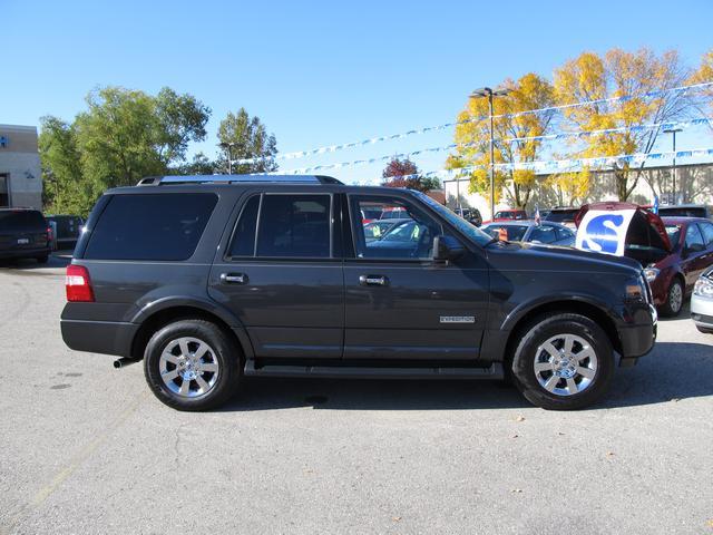 2007 Ford Expedition SLT 25