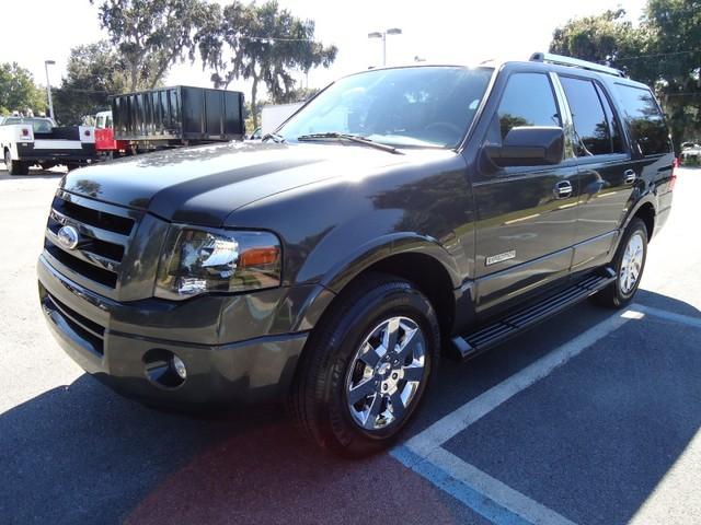 2007 Ford Expedition SLT 25