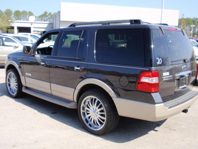 2007 Ford Expedition XL XLT Work Series