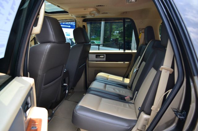 2008 Ford Expedition E320 - Extra Sharp