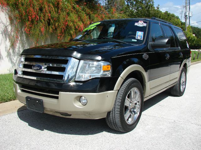 2009 Ford Expedition Premier 2WD 4-cyl Auto