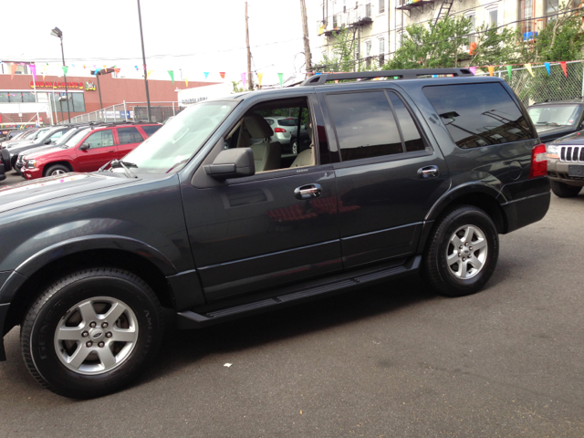 2009 Ford Expedition SL 4x4 Regular Cab