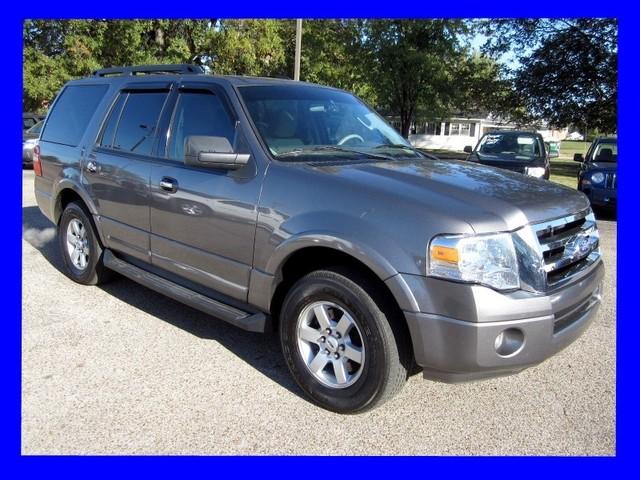 2010 Ford Expedition Unknown