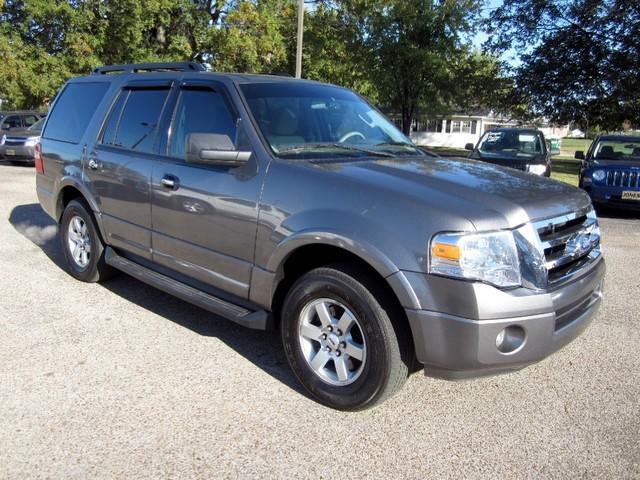 2010 Ford Expedition Unknown