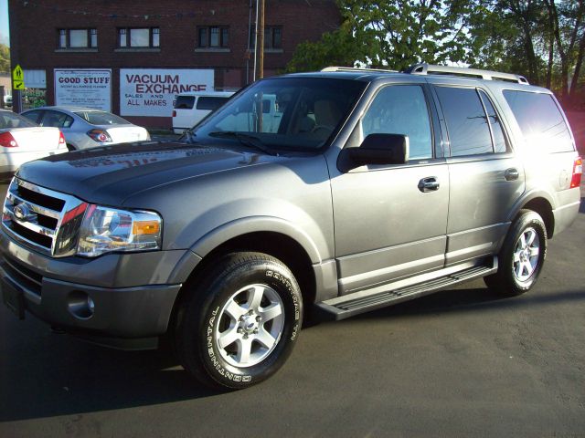 2010 Ford Expedition SL 4x4 Regular Cab