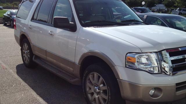 2011 Ford Expedition ESi