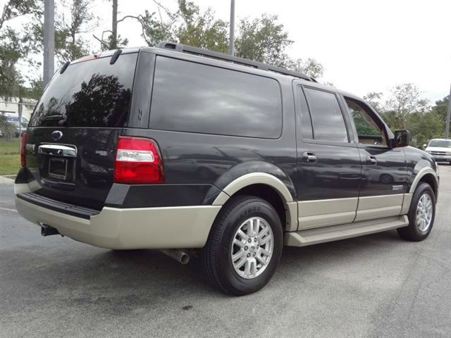 2007 Ford Expedition EL Cavalier