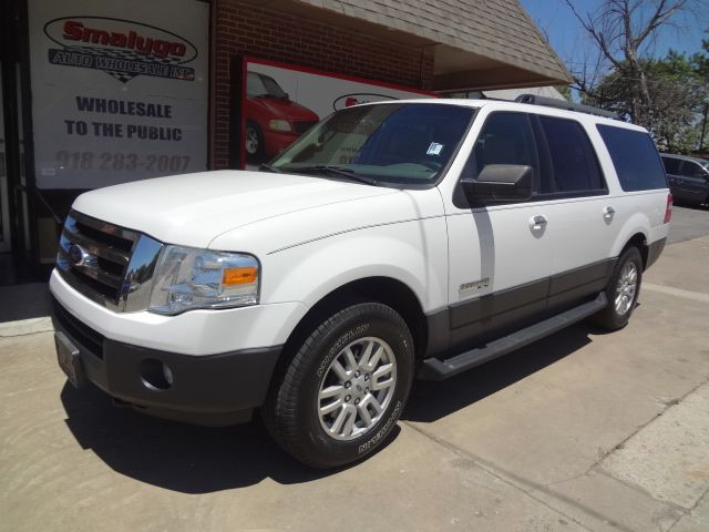 2007 Ford Expedition EL Xtronic CVT LE