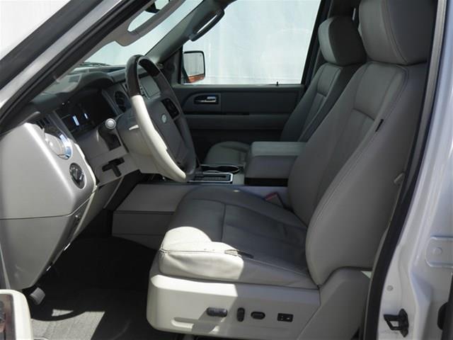 2007 Ford Expedition EL SLT 25