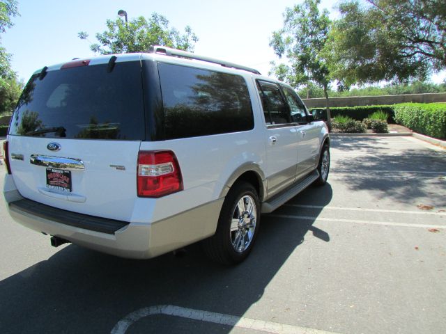 2007 Ford Expedition EL Cavalier