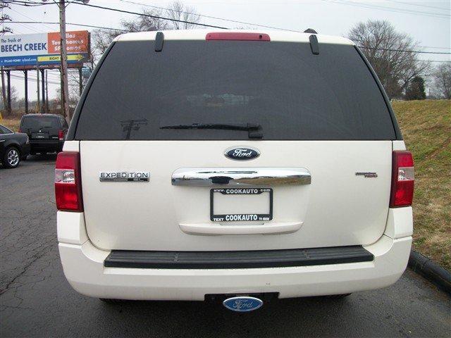 2008 Ford Expedition EL SLT 25